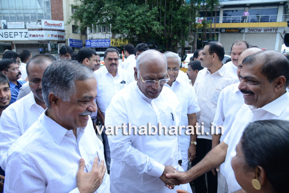 ಮಹಾದಾಯಿ ಯೋಜನೆ ಬಗ್ಗೆ ಪ್ರಧಾನಿ ನಿರ್ಲಕ್ಷ: ಮಲ್ಲಿಕಾರ್ಜುನ ಖರ್ಗೆ